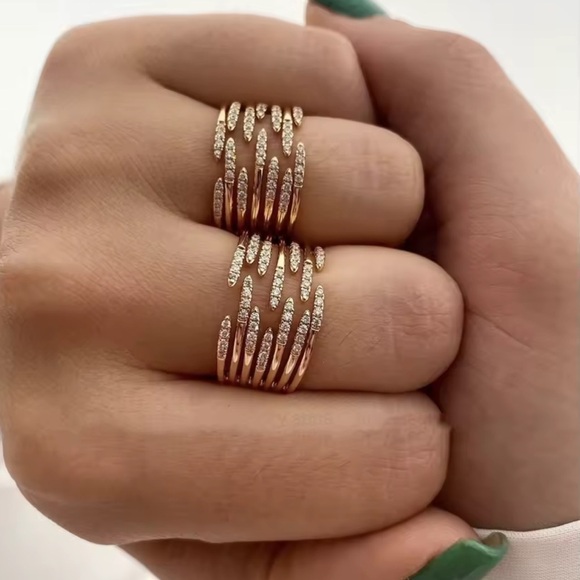 Anthropologie Spiral Gold Crystal Ring - Picture 3 of 14